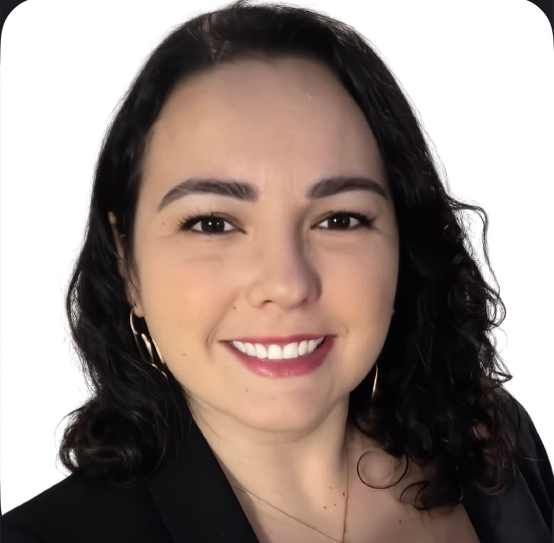 Isabella Caldeira Félix de Souza